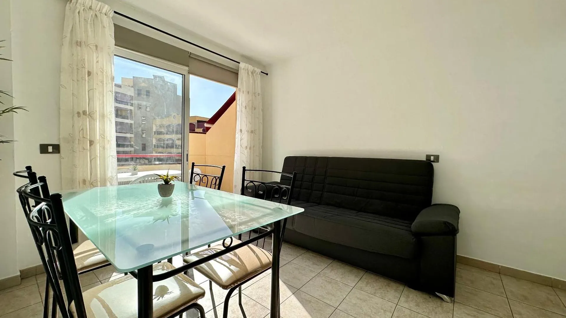 Apartamento Santiago Sun Puerto de Santiago  0*, Puerto de Santiago (Tenerife) España
